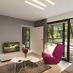 Rosevia &