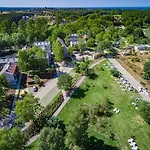 Resort Rosevia & Jastrzębia Góra