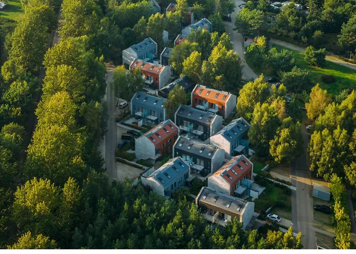 Ośrodek wypoczynkowy Rosevia & 4*